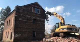 Демонтаж кирпичного дома Баксан, цена от 2960 руб.